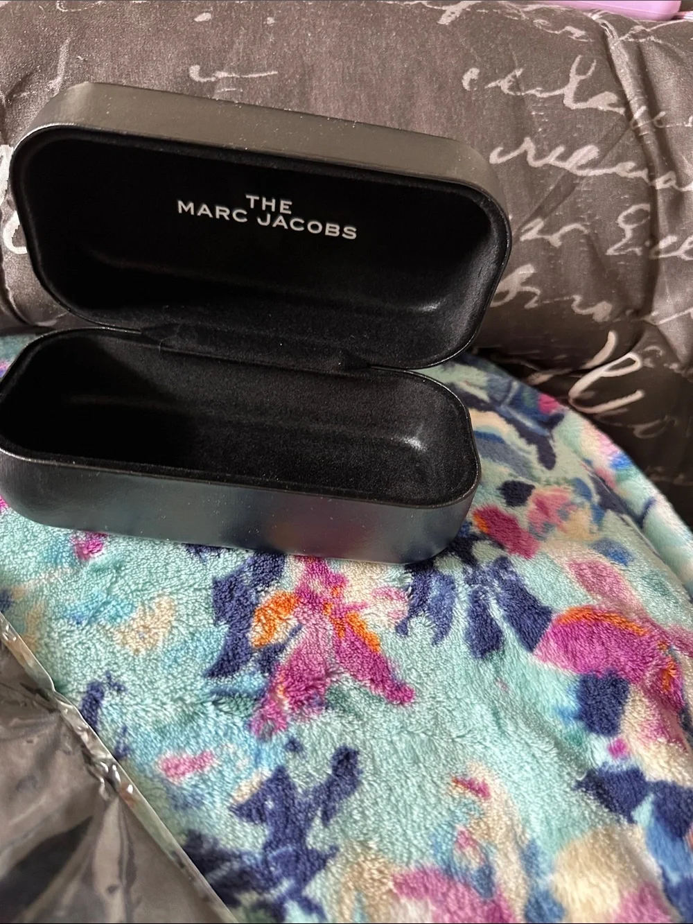 Marc Jacobs Black Rectangular Sunglasses with Case